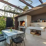 ヴィラ Beganovic With Private Heated Pool