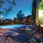 Beganovic With Private Heated Pool Villa Podstrana