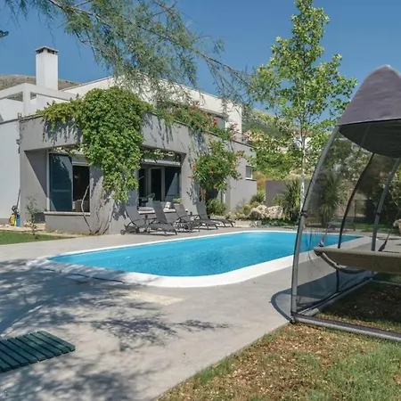 别墅 Beganovic With Private Heated Pool