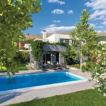 Beganovic With Private Heated Pool Villa *