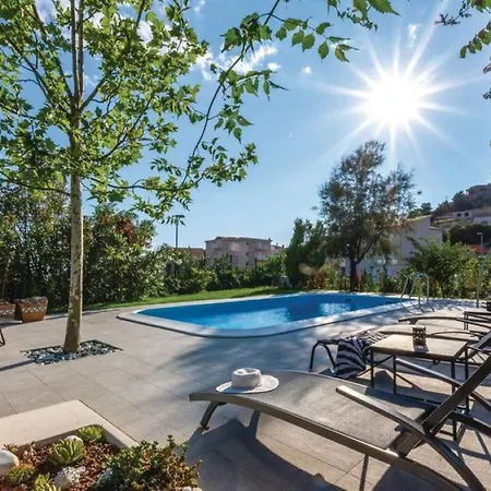 Villa Beganovic With Private Heated Pool *