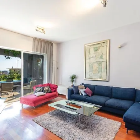 Villa Rasko With Private Heated Pool
